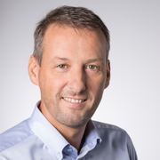 PeterDesilets_Portrait-2016.png